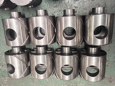 Piston